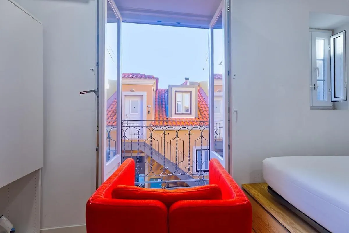 Comfortable Flat In The Center Lisbon Apartment